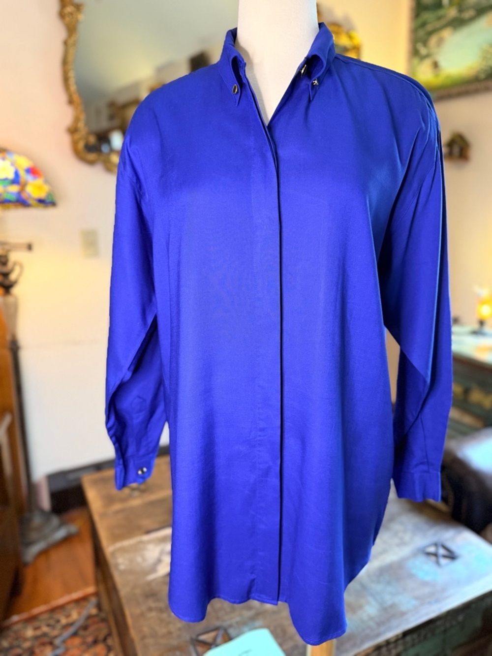 Women's Vintage Oversized Long-Sleeve Button-Front Shirt